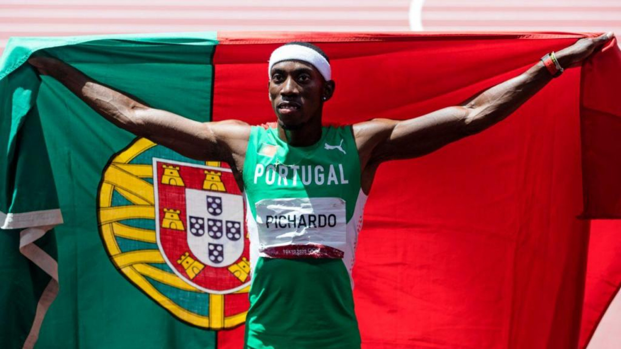 Pedro Pichardo conquista medalha de ouro no triplo salto · RUM